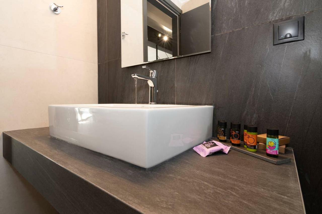 Mos Luxury City Suites - The Loft Chania  Exterior photo